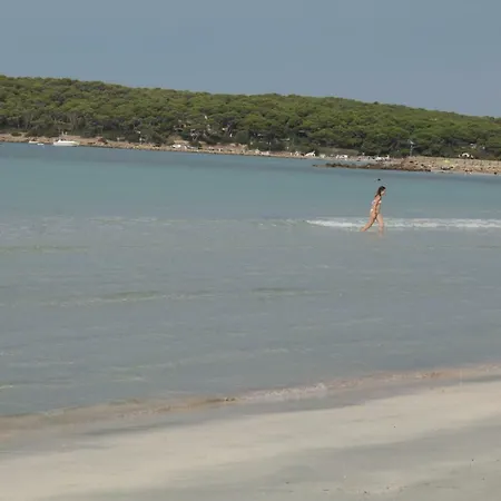 Casa Vacanze Piscinas בית נופש פישינאס