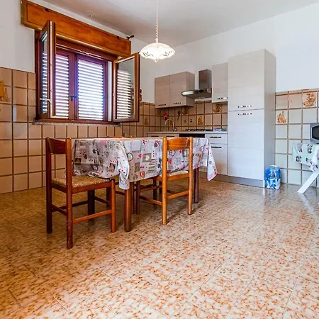 Holiday home Casa Vacanze Piscinas *